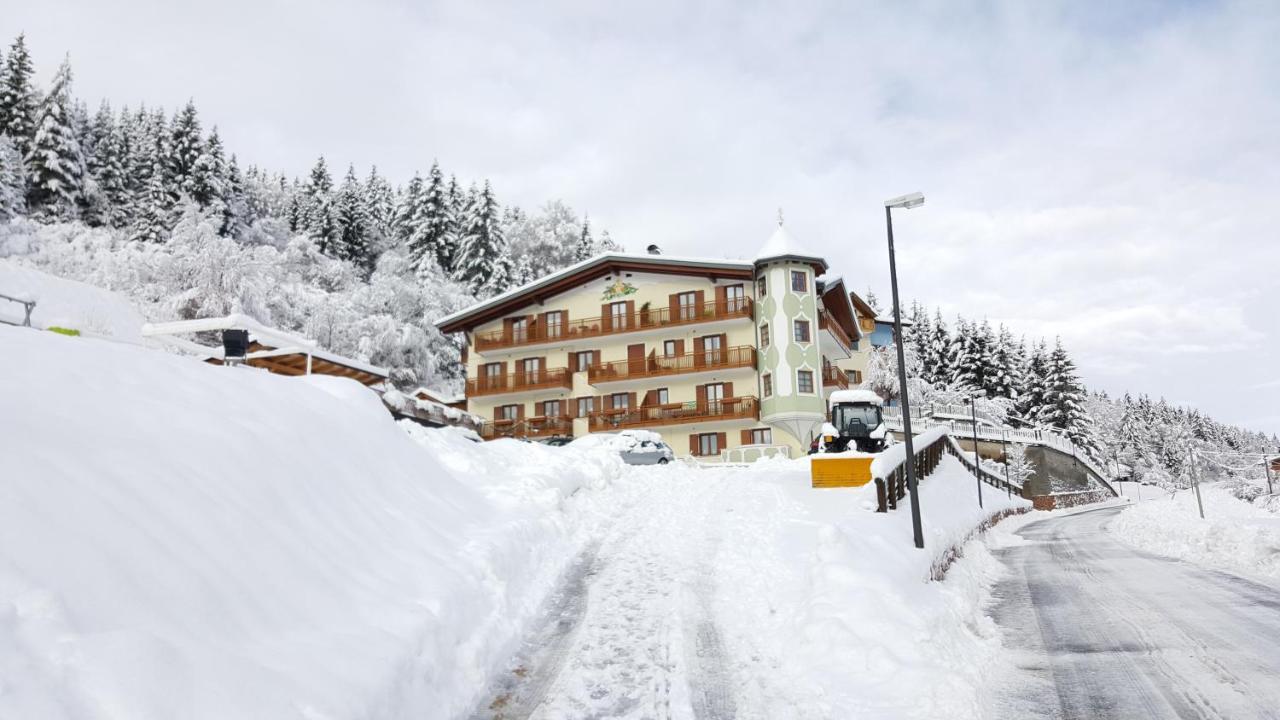Appartamenti La Val Andalo Bagian luar foto