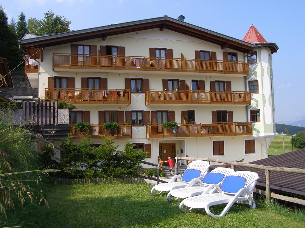 Appartamenti La Val Andalo Bagian luar foto